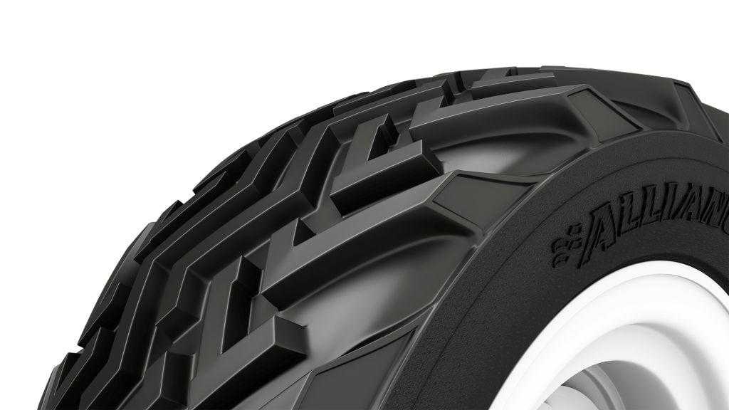 221,IMPLEMENT RADIAL ALLIANCE  Tire